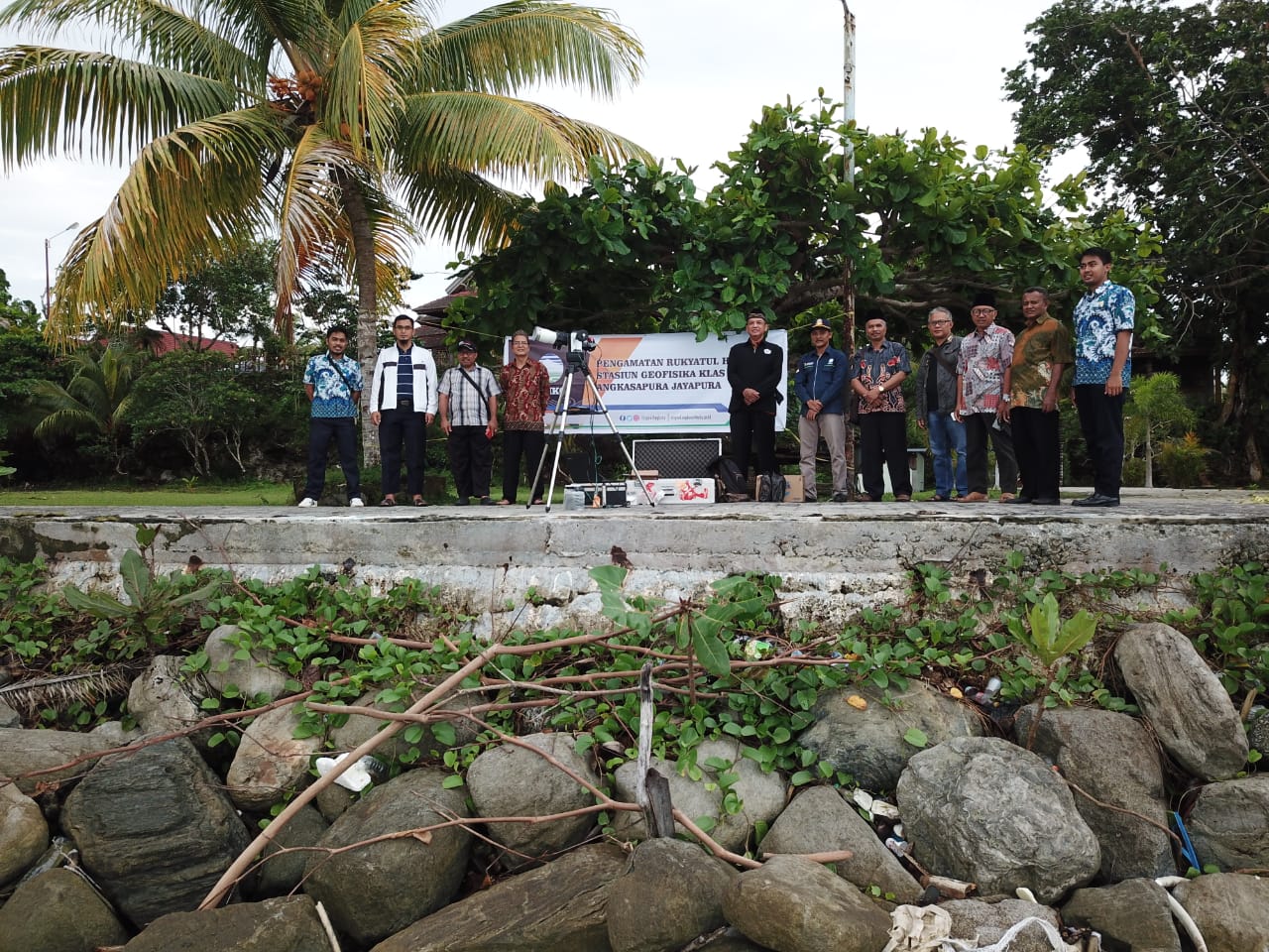 image of Stasiun Geofisika Angkasapura Melakukan Rukyatul Hilal Awal Ramadhan 1440 H di Biak